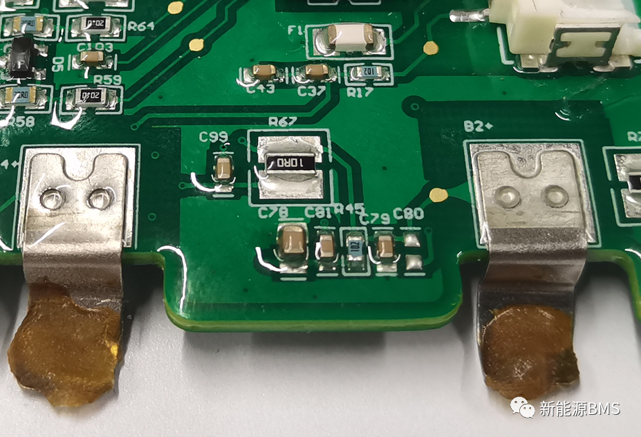 学习一下比亚迪汉刀片电池的BMS采集板---结构与工艺分析w15.jpg