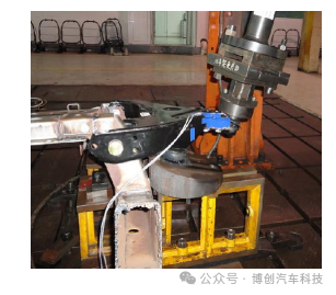 汽车底盘零部件的疲劳仿真和台架试验方法研究w18.jpg