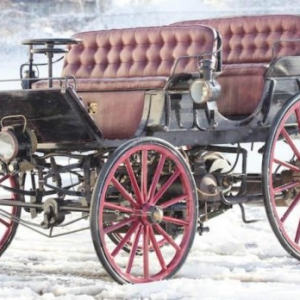 世界上第一款混合动力汽车，你知道吗？