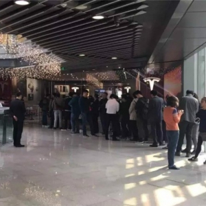 25万人盲订 特斯拉MODEL 3下了什么蛊