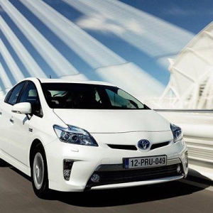 日企鸭梨大？纷纷转向电动汽车