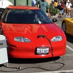 弯道超车？看中美新能源市场差异