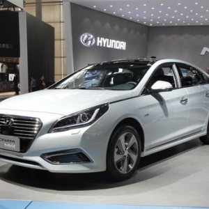 新能源汽车方兴未艾 外资电池企业为何失守中国？