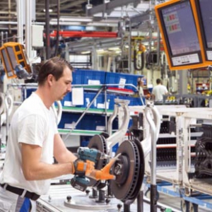 德国工业4.0样本:3万台机器人50秒造一辆车