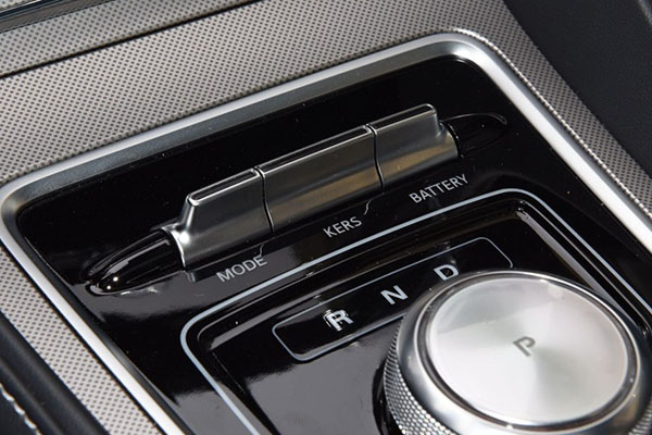 自主品牌，电池，PHEV,自主品牌插混车型