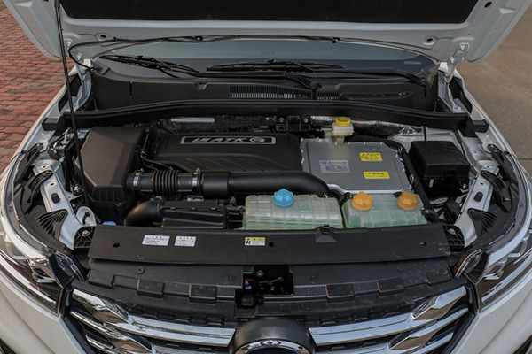 自主品牌，电池，PHEV,自主品牌插混车型